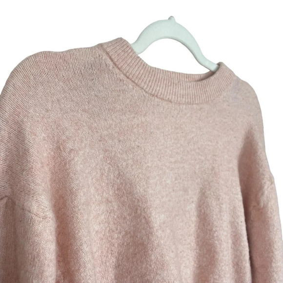 H&M Knit Crew Neck Wool Blend Pullover Sweater in Light Pink Melange Size M - Picture 5 of 9